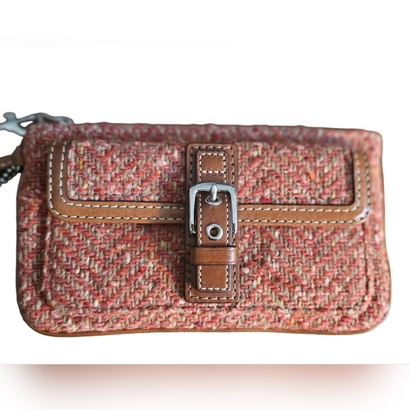 EUC | HTF Coach Pink & Brown Soho Wristlet | Wool Tweed & Leather - Picture 4 of 16